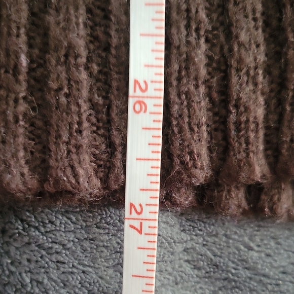 Brown V-Neck Women's Sweater - Picture 10 of 10